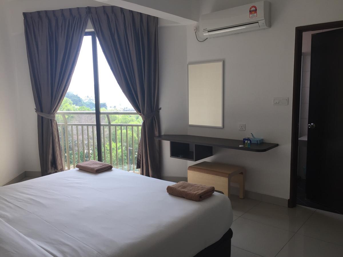 Marina Heights Resort Lumut Exterior foto